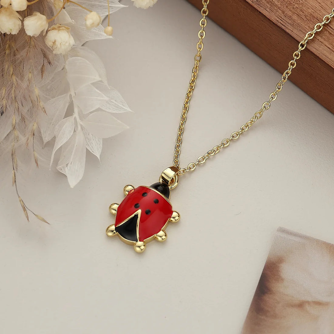 Women’s Ladybug Animal Necklace