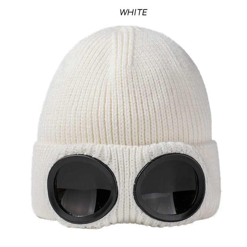 Unisex Knitted Winter Hat With Goggles