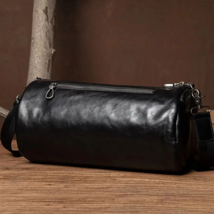 Men’s Cowhide Minimalist Bucket Bag