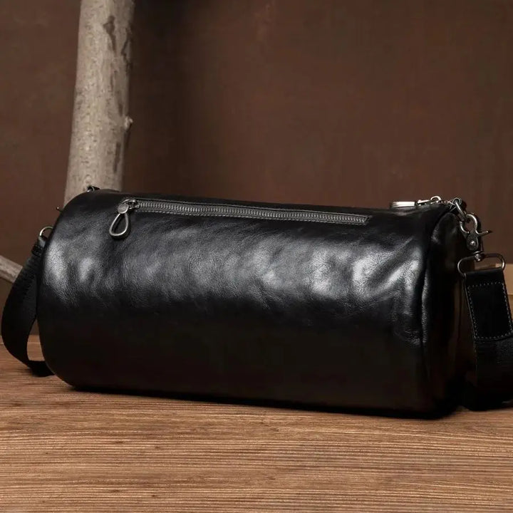 Men’s Cowhide Minimalist Bucket Bag